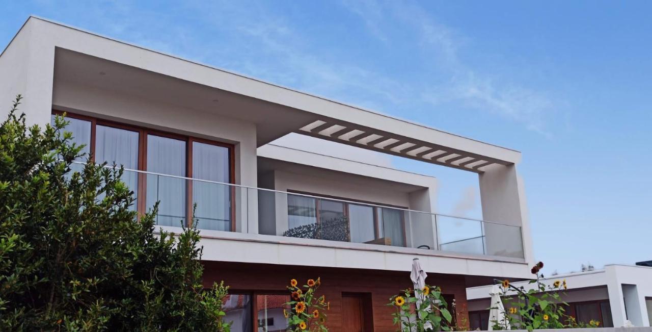 West Bay House Hotel São Martinho do Porto Exterior photo